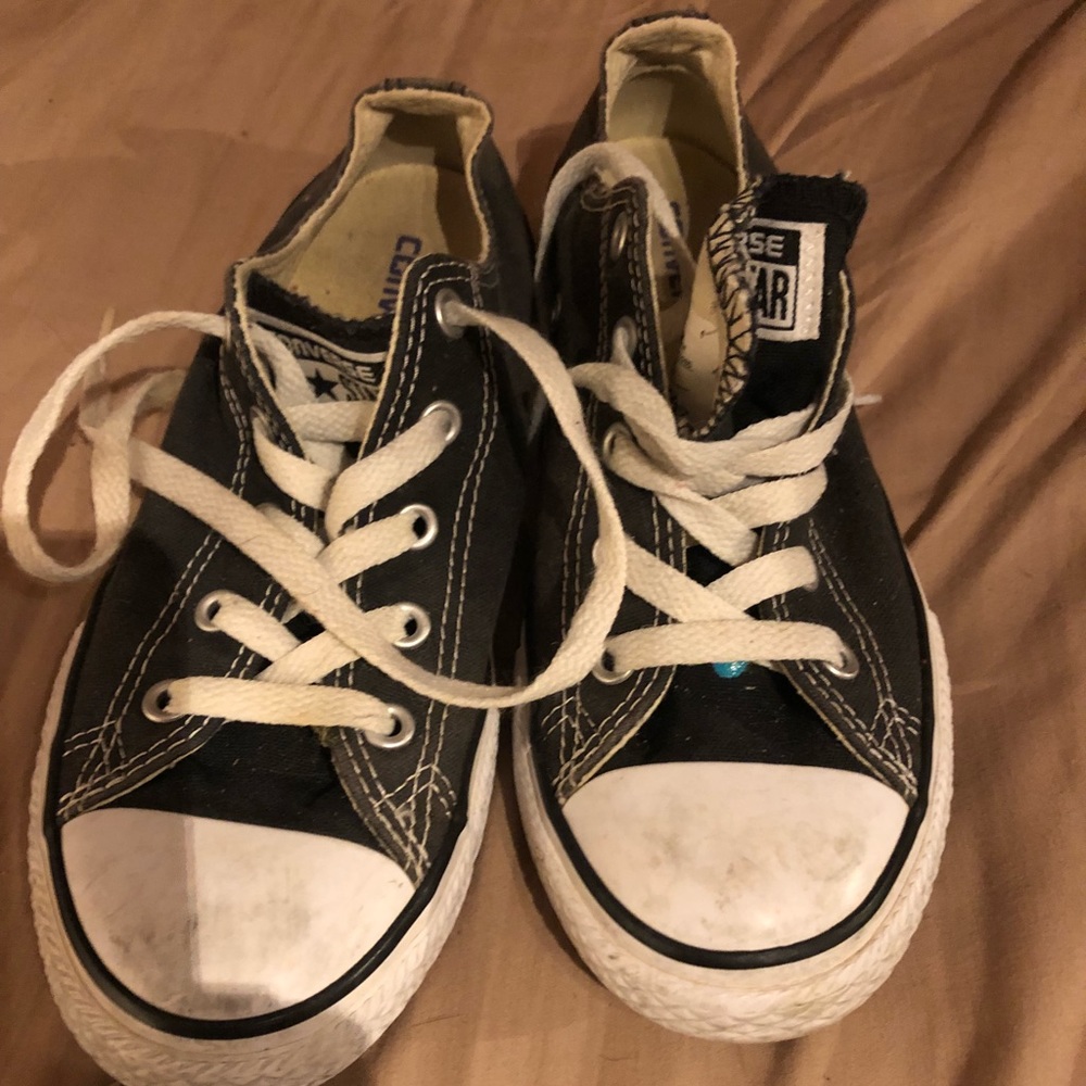 Kids converse